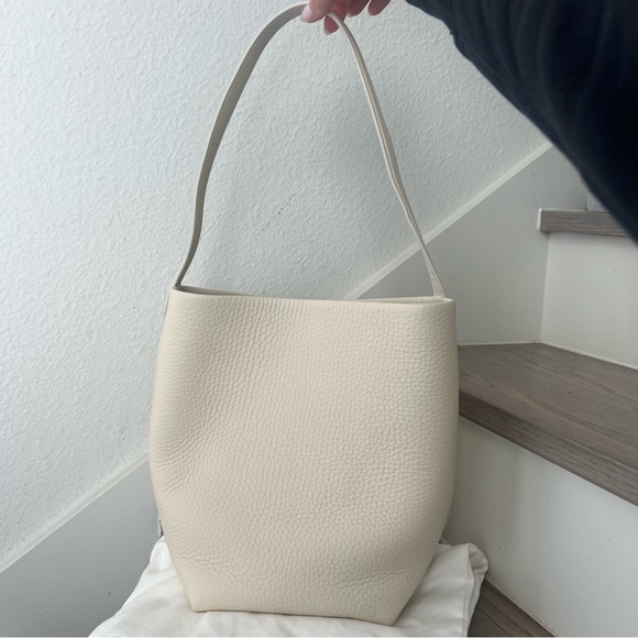 The Row Lux Grained Medium N/S Park Tote Bag Purse in Ivory - Picture 9 of 11